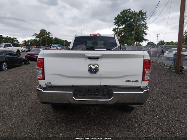 Ram 2500 Big Horn  4x4 8' Box