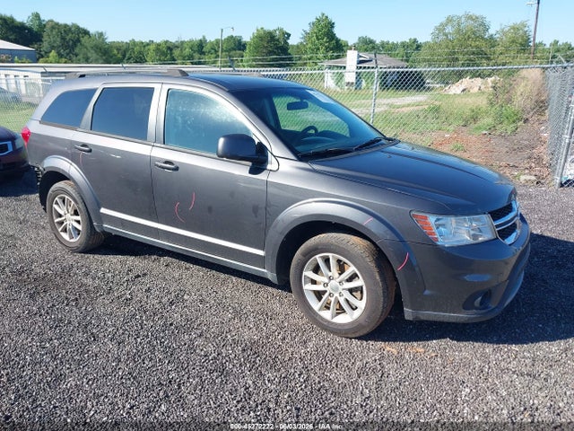 Salvage Dodge Journey Image