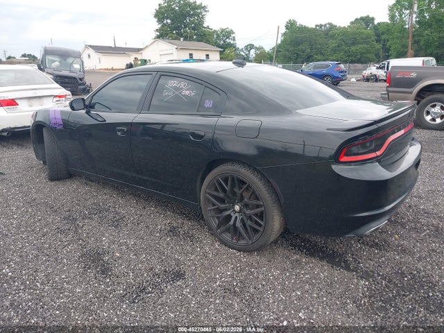 Dodge Charger Sxt