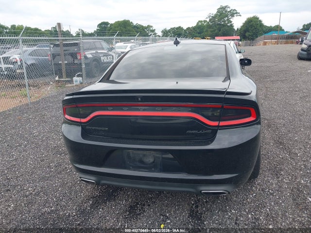 Dodge Charger Sxt