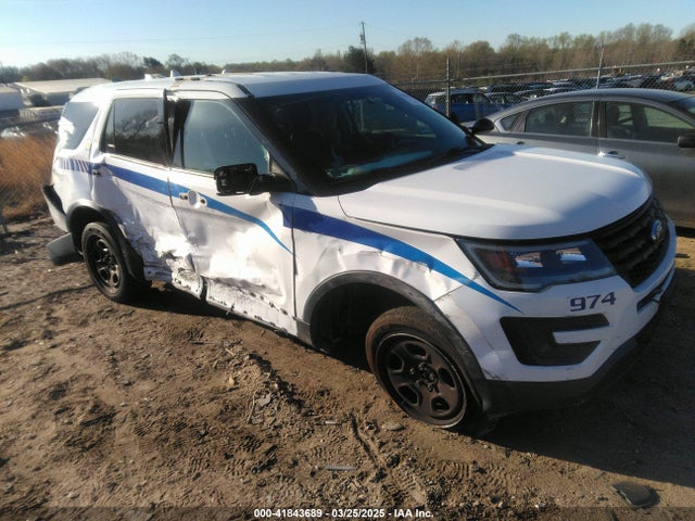 Salvage Ford Police Interceptor Image