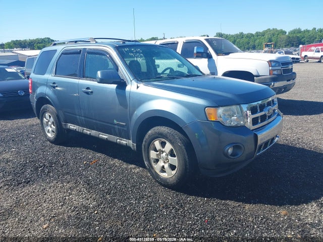 Salvage Ford Escape Image
