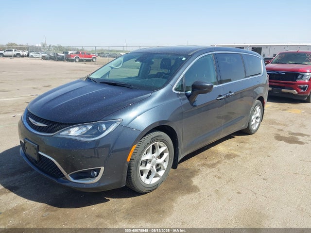 Chrysler Pacifica Touring Plus