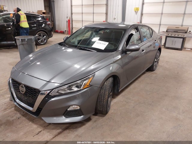 Nissan Altima Sv Fwd