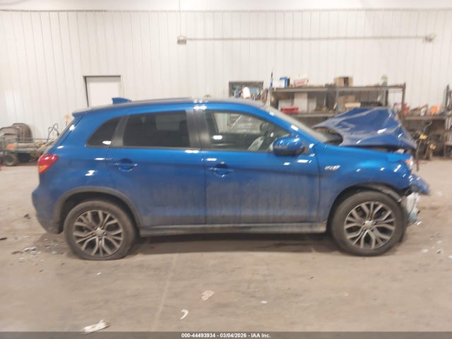 Mitsubishi Outlander 2.0 Es