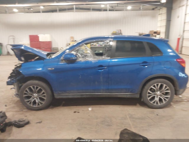 Mitsubishi Outlander 2.0 Es