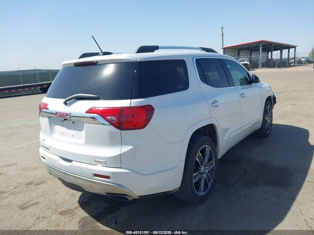 GMC Acadia Denali