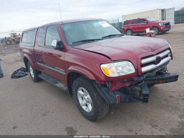 Salvage Toyota Tundra Image