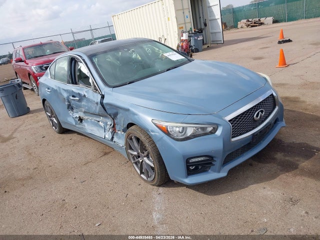 Salvage INFINITI Q50 Image