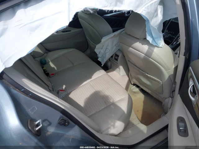 INFINITI Q50 Sport