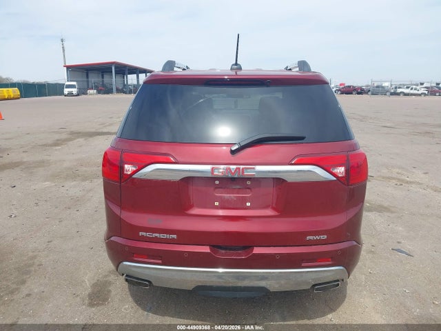 GMC Acadia Denali