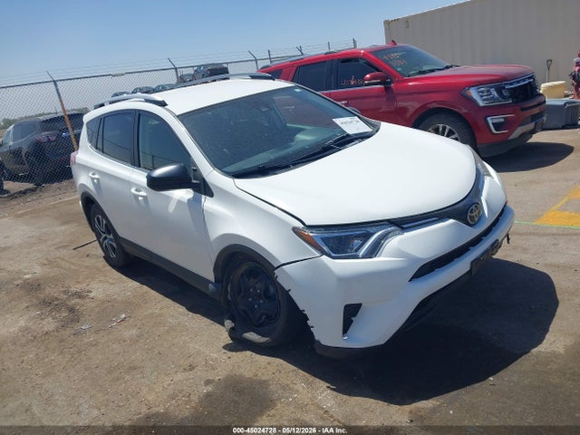 Salvage Toyota RAV4 Image
