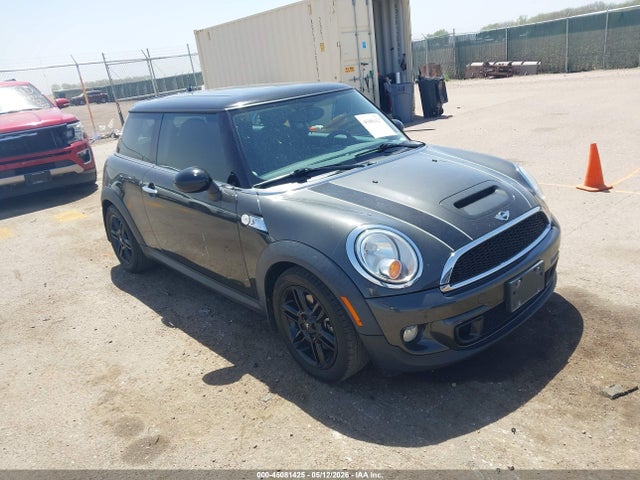 Salvage MINI Cooper S Image