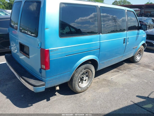 GMC Safari Xt
