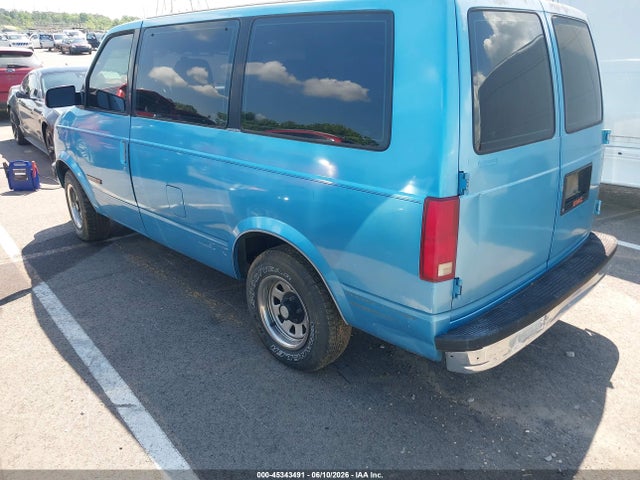GMC Safari Xt