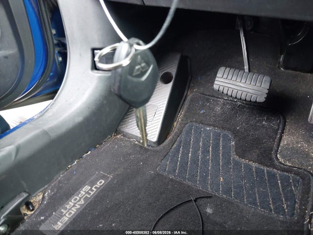 Mitsubishi Outlander Es