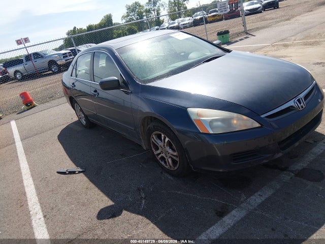 Salvage Honda Accord Image