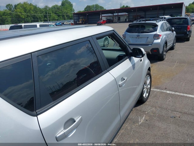 Kia Soul +