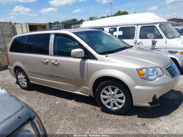 Chrysler Town & Country Touring