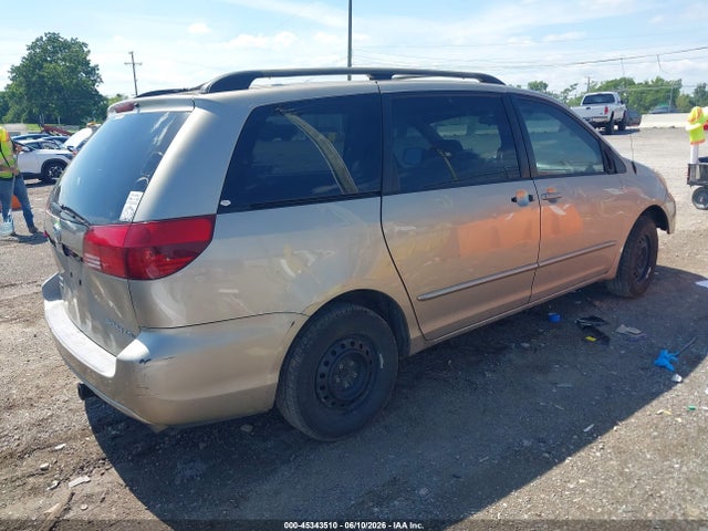Toyota Sienna Le
