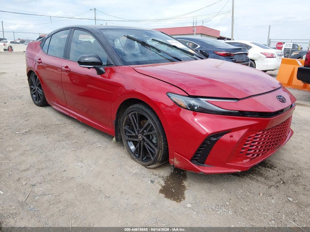 Salvage Toyota Camry Image