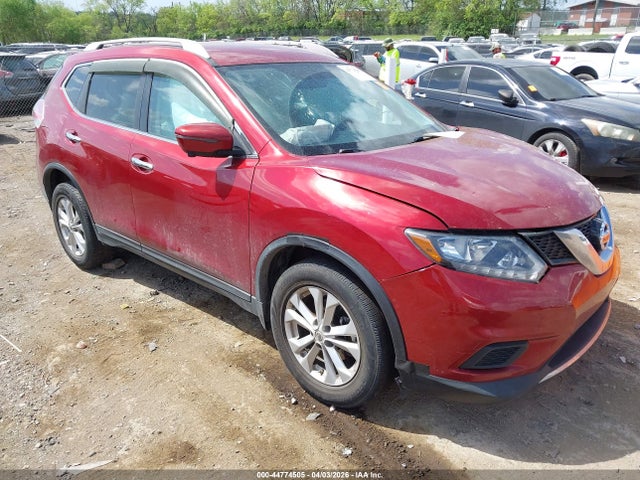 Salvage Nissan Rogue Image