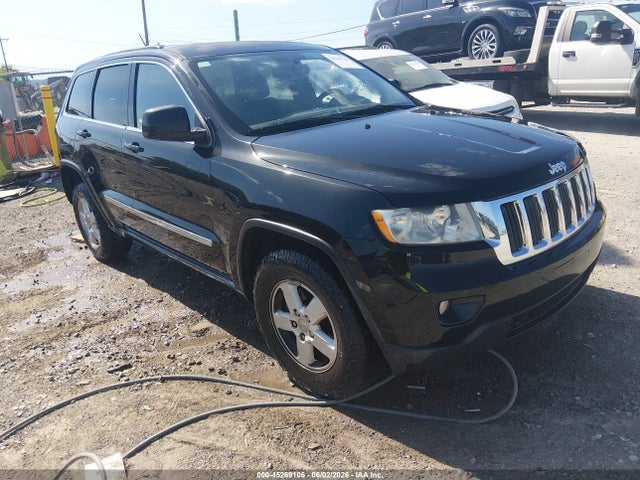 Salvage Jeep Grand Cherokee Image