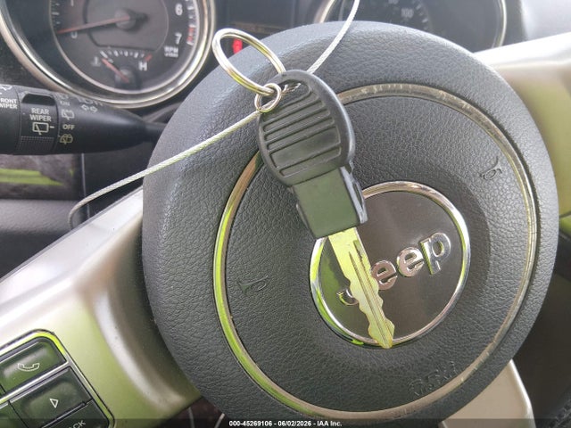 Jeep Grand Cherokee Laredo