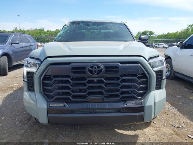 Toyota Tundra Limited Crewmax 6.4' Bed