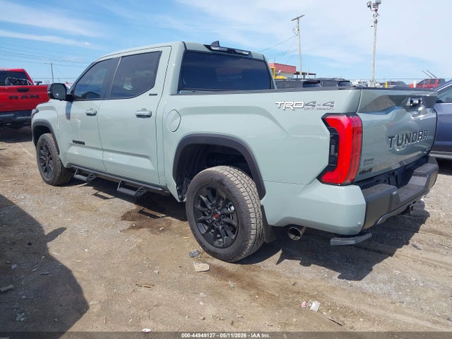 Toyota Tundra Limited Crewmax 6.4' Bed