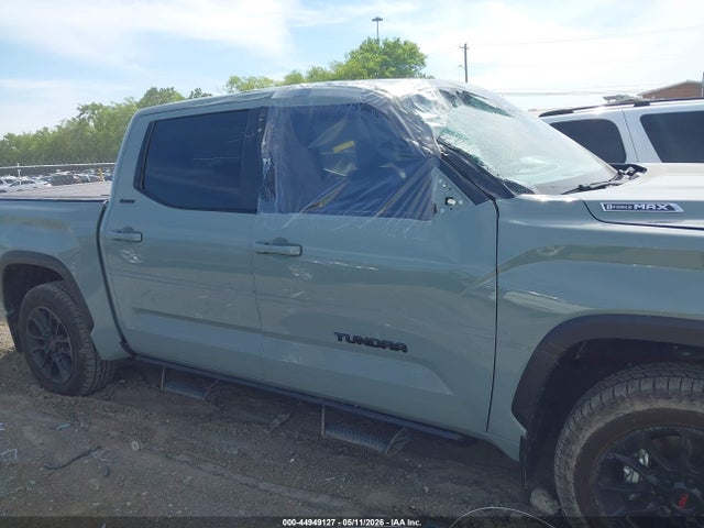 Toyota Tundra Limited Crewmax 6.4' Bed