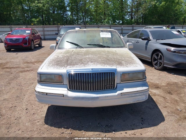 Lincoln Towncar