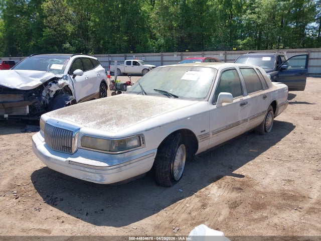 Lincoln Towncar