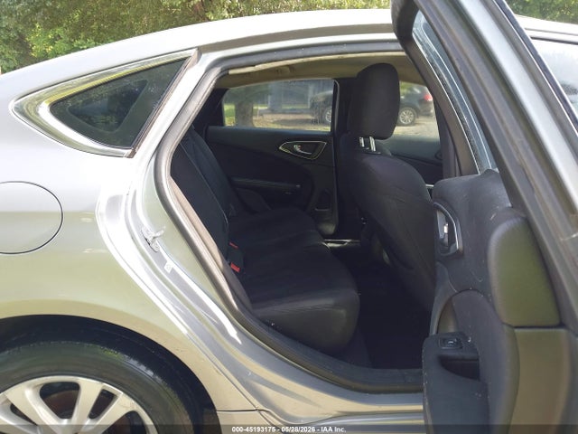Chrysler 200 Limited