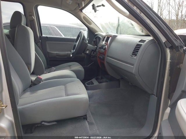 Dodge Dakota Slt