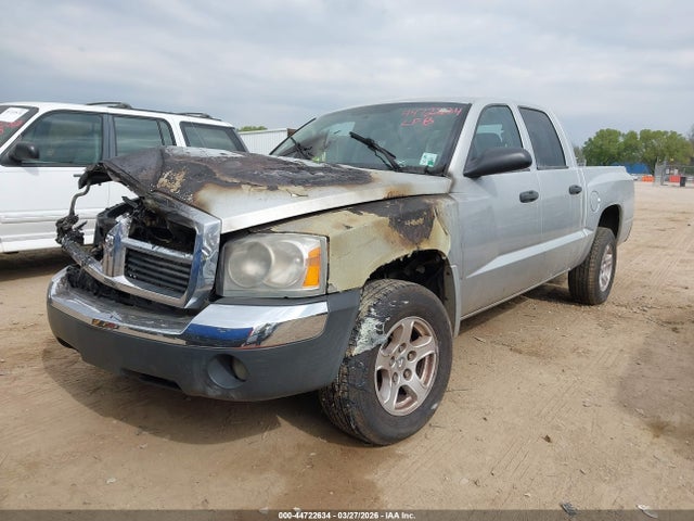 Dodge Dakota Slt