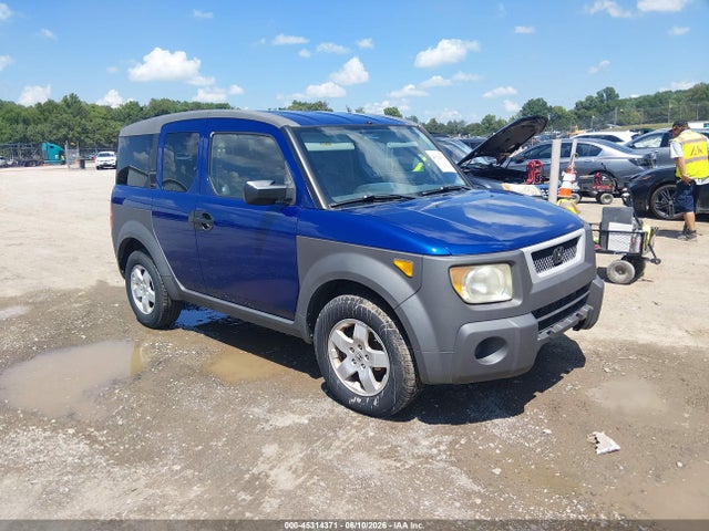Salvage Honda Element Image