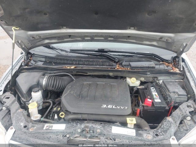 Chrysler Town & Country Touring