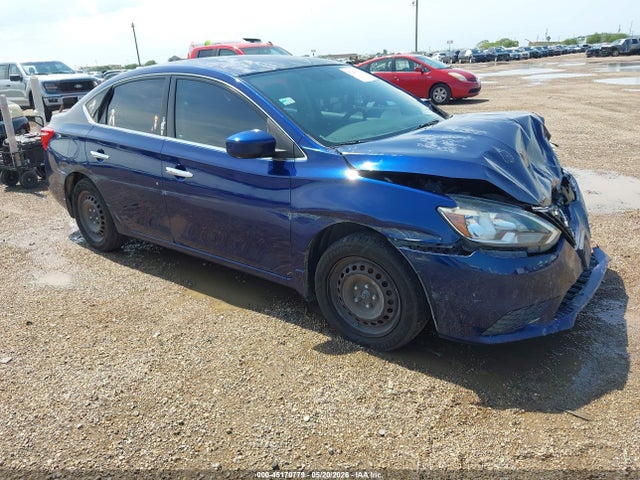 Salvage Nissan Sentra Image