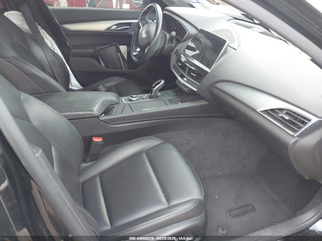 Cadillac CT5 Luxury