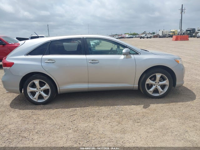 Toyota Venza Xle V6