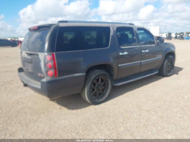GMC Yukon Denali