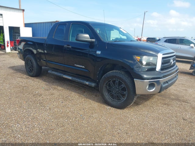 Salvage Toyota Tundra Image
