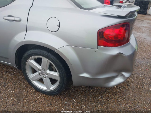 Dodge Avenger Se