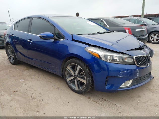 Salvage Kia Forte Image
