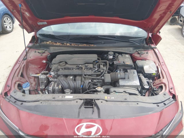Hyundai ELANTRA Sel