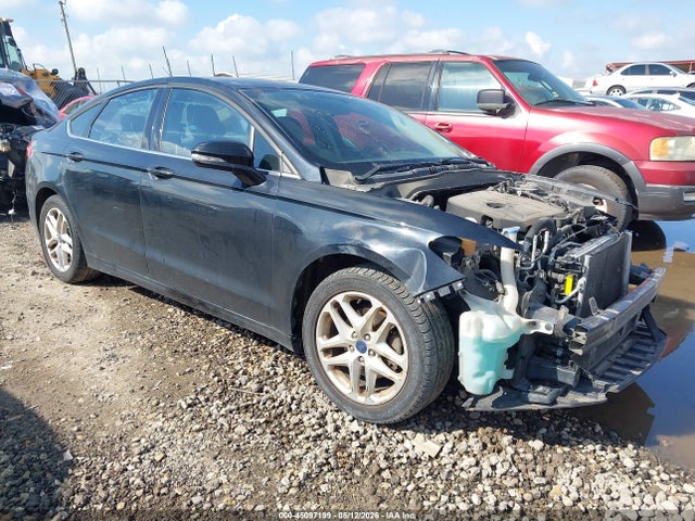 Salvage Ford Fusion Image