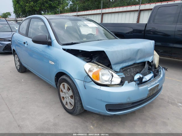 Salvage Hyundai ACCENT Image