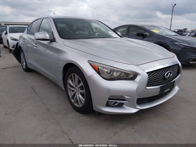 Salvage INFINITI Q50 Image