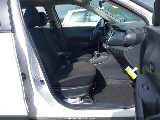 Nissan Kicks S Xtronic Cvt
